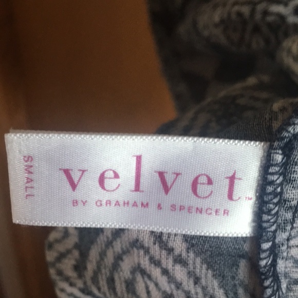 Velvet by Graham and Spencer summer dress - Picture 3 of 7